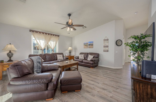 Spacious Tuscany-Style Home near Laughlin and Katherine's Landing/Lake Mohave