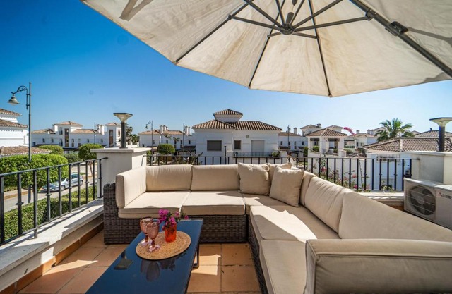 Spacious Villa - DN32LT