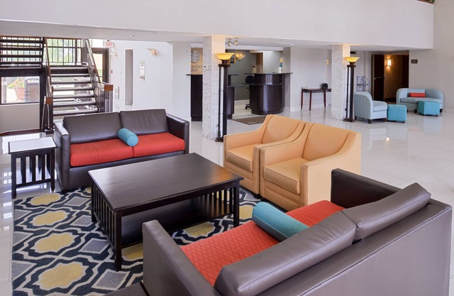 Comfort Inn Convention Center - Chicago O'hare Airport