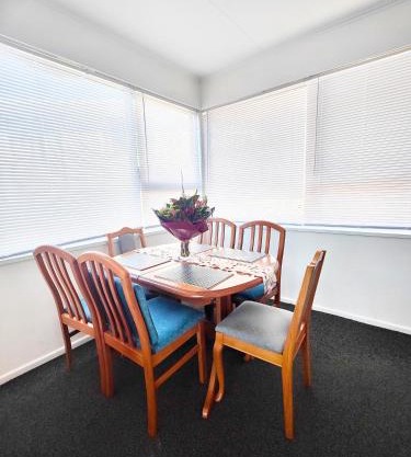 special in winter from 138 for three bedrooms unit in Johnsonville Wellington