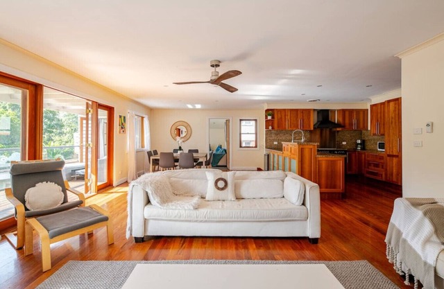 Special offer * Panaromic Tree view Melbourne city