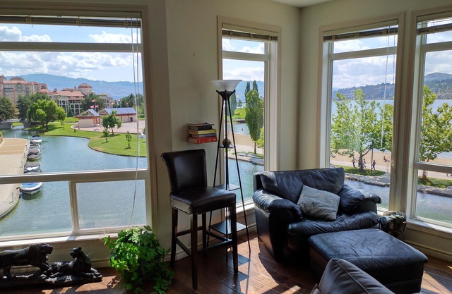 Spectacular, 2 bedroom resort Condo, on the waterway and beach front in Kelowna.