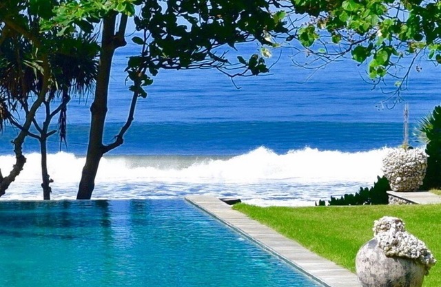 Espectacular villa de 5 dormitorios frente al mar, Tabanan;