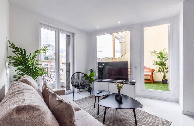 Espectacular apartamento de diseño con terraza Gl6D