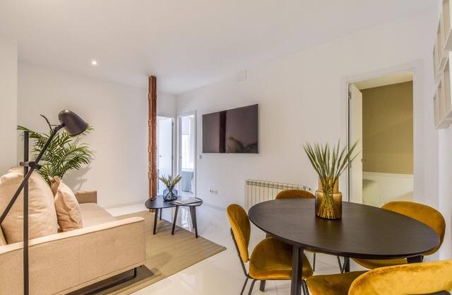 Espectacular apartamento de diseño con balcón