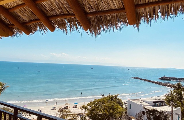 Vistas panorámicas de la bahía, las islas, el puerto y los lugares de surf