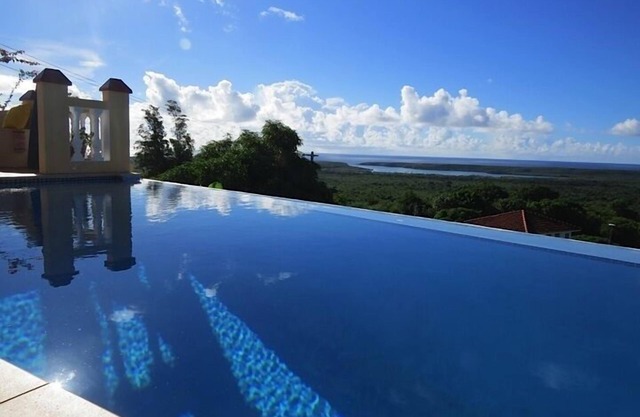 Espectacular Hillside Villa - Las mejores vistas de Vieques - Según lo visto en HGT V!