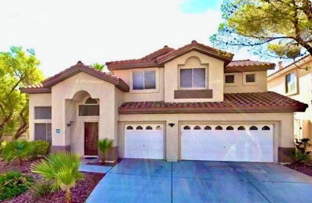 Hermosa casa ideal para familias con piscina y jacuzzi