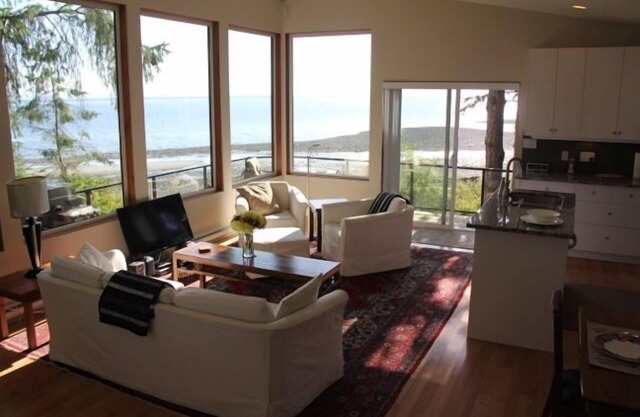 Experiencia junto al mar espectacular en esta impresionante casa 1 berma, Qualicum Bay