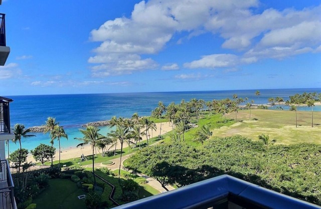 ESPECTACULAR VISTA AL OCÉANO SUITE 8th FL. PLAYA TORRE PLAYA VILLAS KO OLINA # BT802