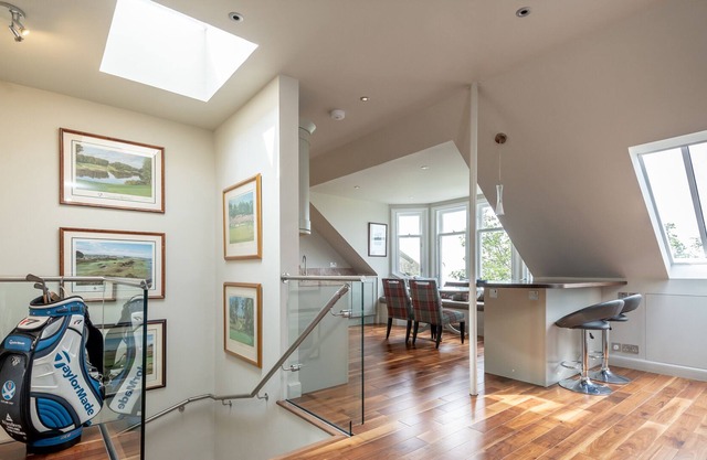 Spectacular Penthouse 100yds Old Course