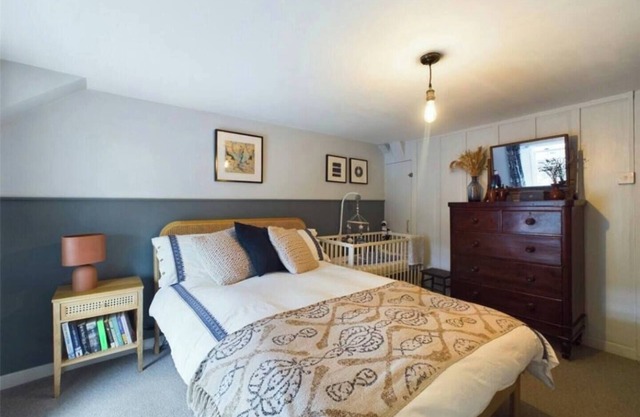 Spectacular Riverview Cottage in Calstock