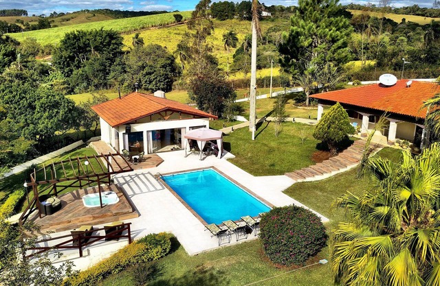 SITIO espectacular; JACUZZI; POOL; LAGO; Fines de semana y días festivos.