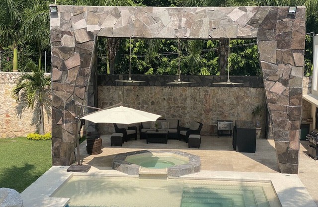 Espectacular villa, para + 20 personas, incluye caldera, Yautepec, Morelos.