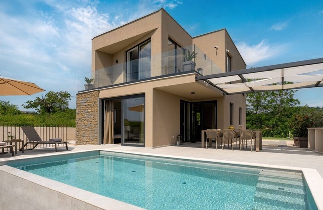 Villa Venta / Luxury Villa Venta in Krasica in northern Istria