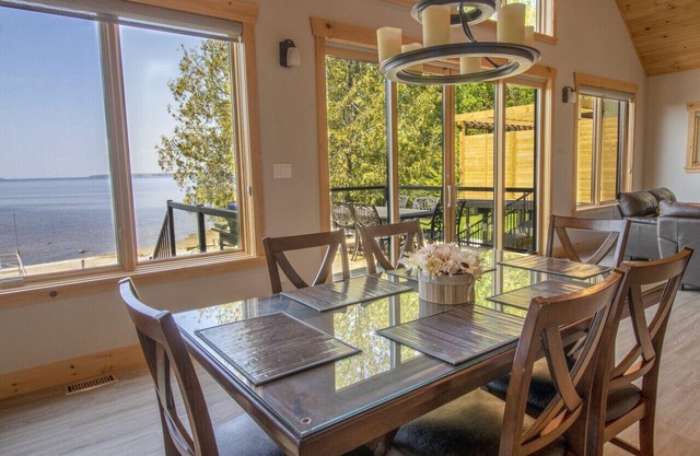 Spectacular Waterfront three Bedroom Home!