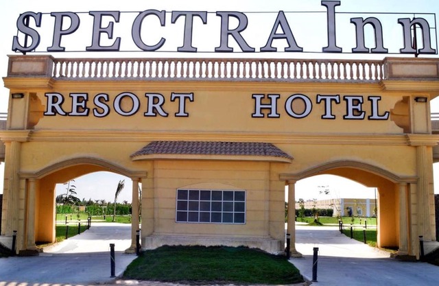 Spectra Inn Hotel