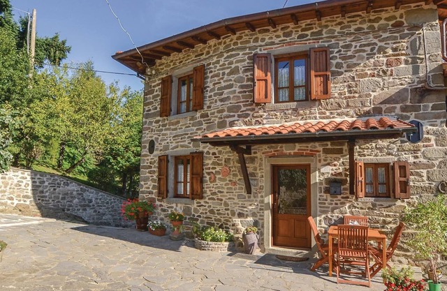 Alojamiento de 3 habitaciones en Castel Focognano (AR)