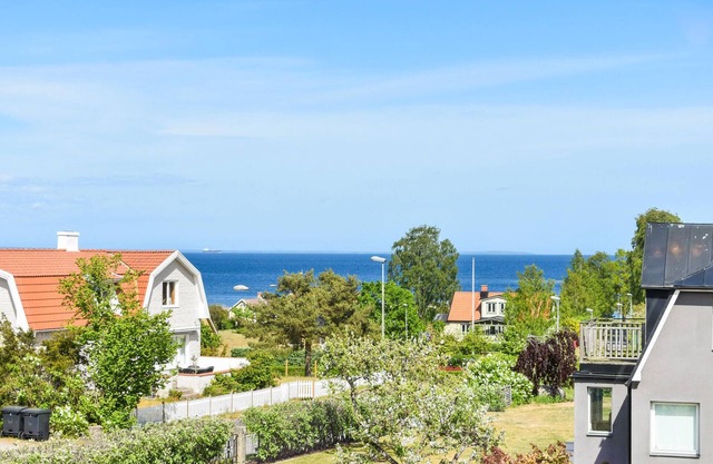 Spend beautiful days in this inviting vacation home near the beach
