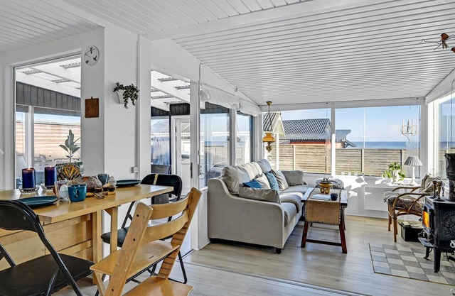 Alojamiento de 2 habitaciones en Allingåbro