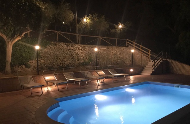 Sperlonga-Itri Villa 6 dormitorios con piscina en jardín privado