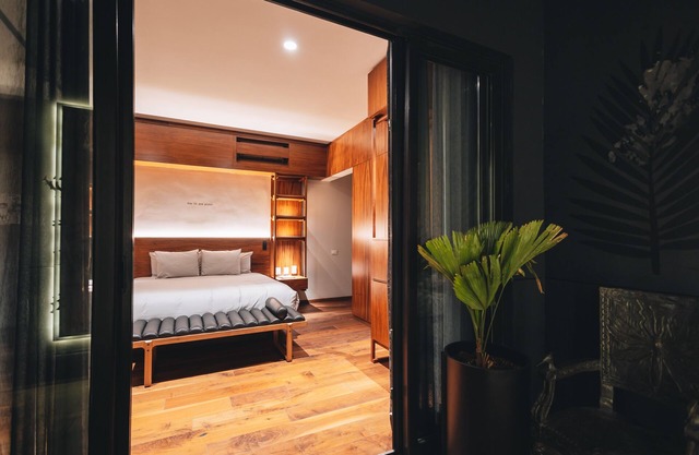 SPIRA HOTEL