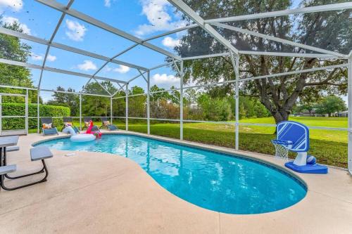 Splash Retreat:Near Disney Parks
