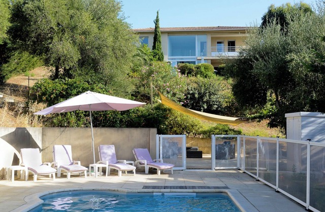 Splendid contemporary house with sea view - swimming pool - 3 bedrooms