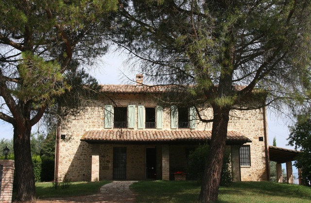Villa para 12 personas, piscina, ideal para familias y amigos.