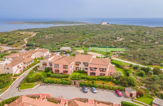 Espléndida villa frente al mar en Cala del Faro - Porto Cervo