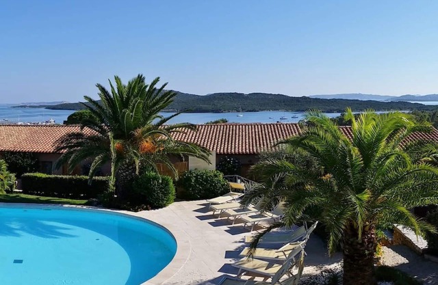 Espléndido apartamento con vistas al mar (N ° 12)