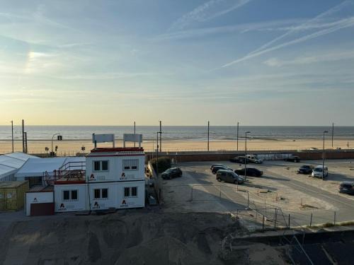 Splendid Seaview - Ostend Luxury Studio 4 persons at beach and sea
