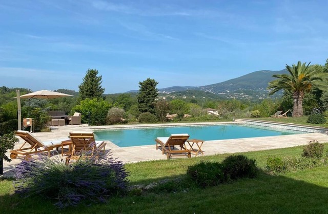 Splendid View and Relaxing Villa