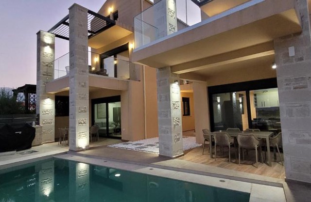 Splendid Villas and Family Resort