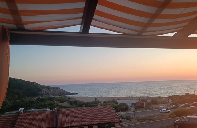 CASA EN EL MAR ENCANTADOR Y BONITA UBICACIÓN A 2 MINUTOS DE LA PLAYA.