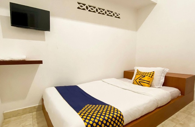 SPOT ON 2051 Sho Family Homestay & Resto