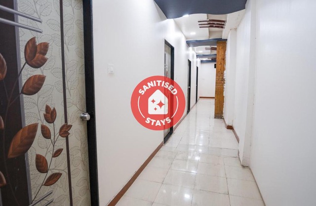 SPOT ON 67106 Hotel Durga Lodge