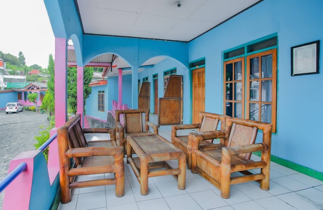 SPOT ON 90100 Hotel Kediri Bandungan