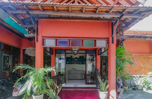 SPOT ON 90272 Istana Griya 1 Hotel