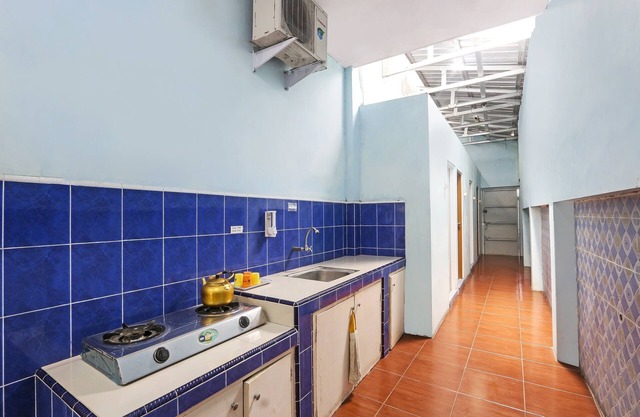 SPOT ON 90744 Alika Homestay