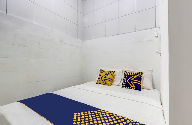 SPOT ON 90780 Gang Tengah Homestay Syariah