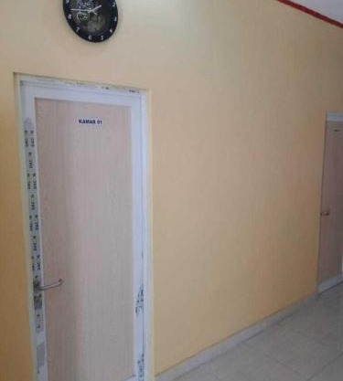 SPOT ON 91371 Wisma Nadira Near SPBU PT. Trijaya Pugung PENENGAHAN
