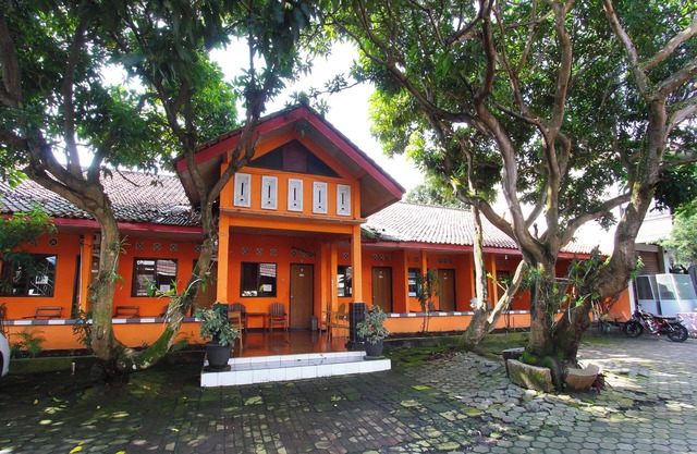 SPOT ON 91563 Hotel Meilias