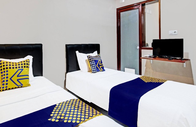 SPOT ON 91932 Guest House Mustika Syariah Near alun alun kota purwokerto