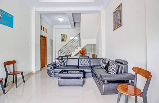 SPOT ON 92044 El Shaddai Guest House