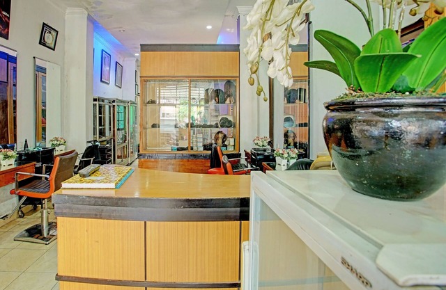 SPOT ON 92905 Sutomo Residence Syariah Near Taman Tugu Padang Area