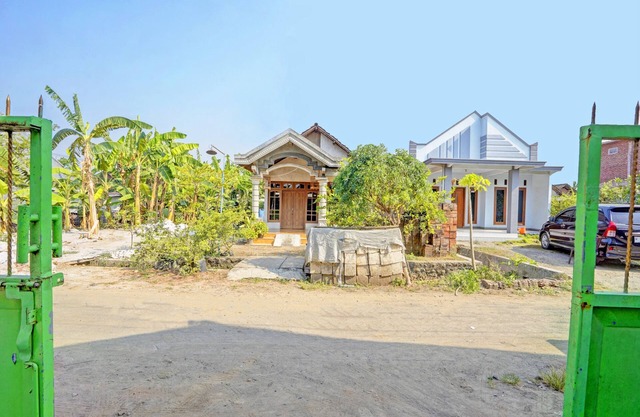 SPOT ON 92906 Surya Indah Homestay Syariah