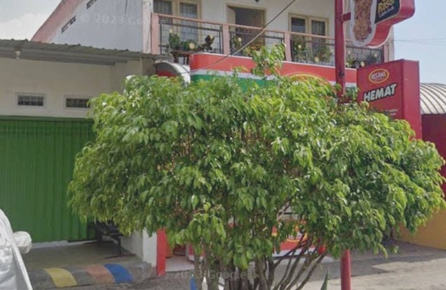 SPOT ON 93042 Lina Homestay Syariah