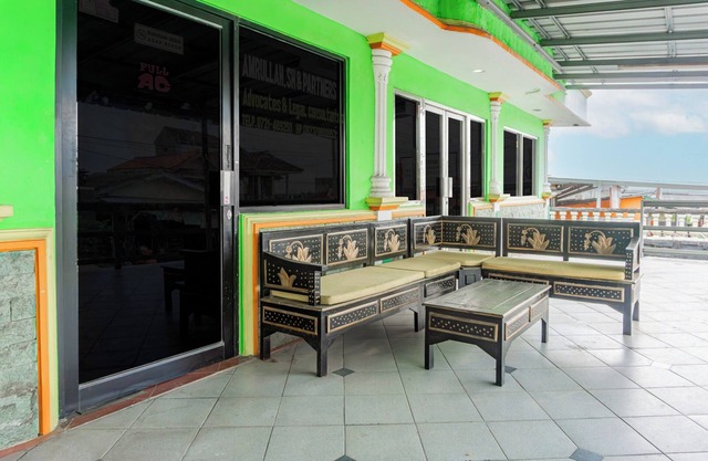SPOT ON 93840 Guest House Amanda Syariah