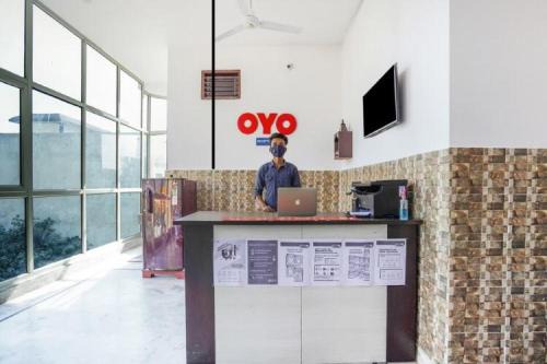 SPOT ON Hotel Abhinandan